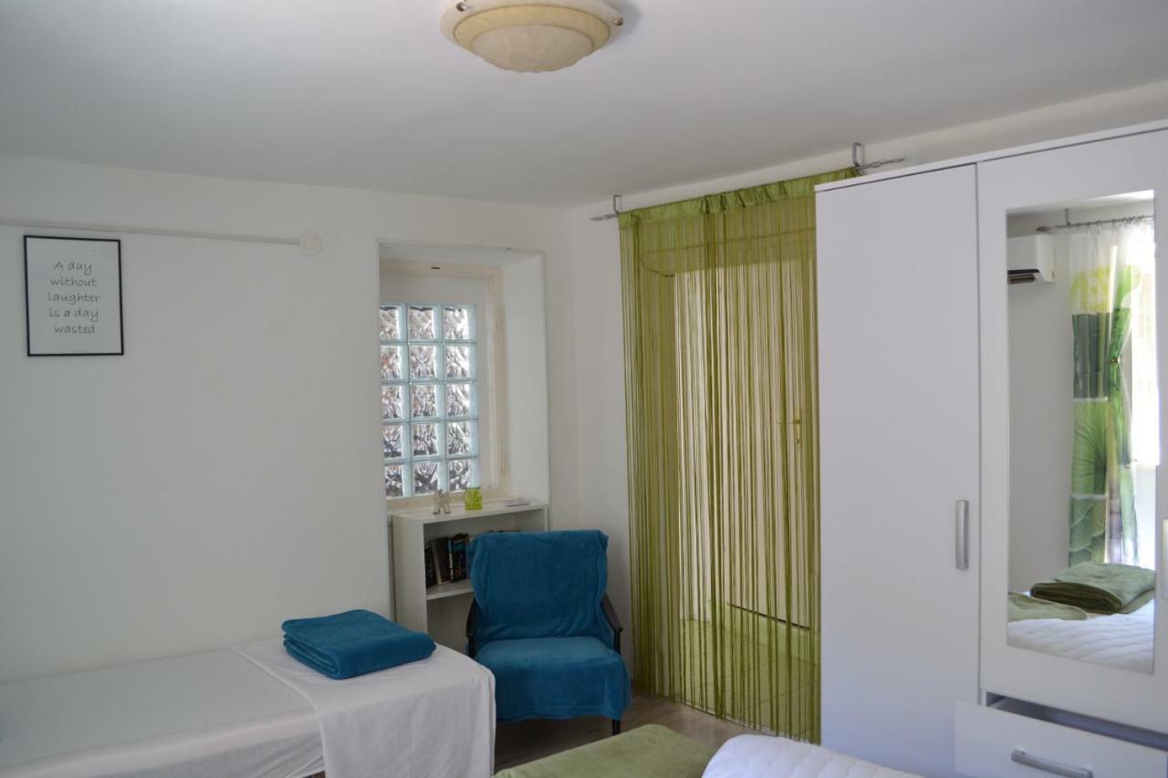 Relaxing Apartment Carpe Diem Split Exterior photo
